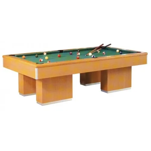 Tavolo da biliardo in legno chiaro con panno verde